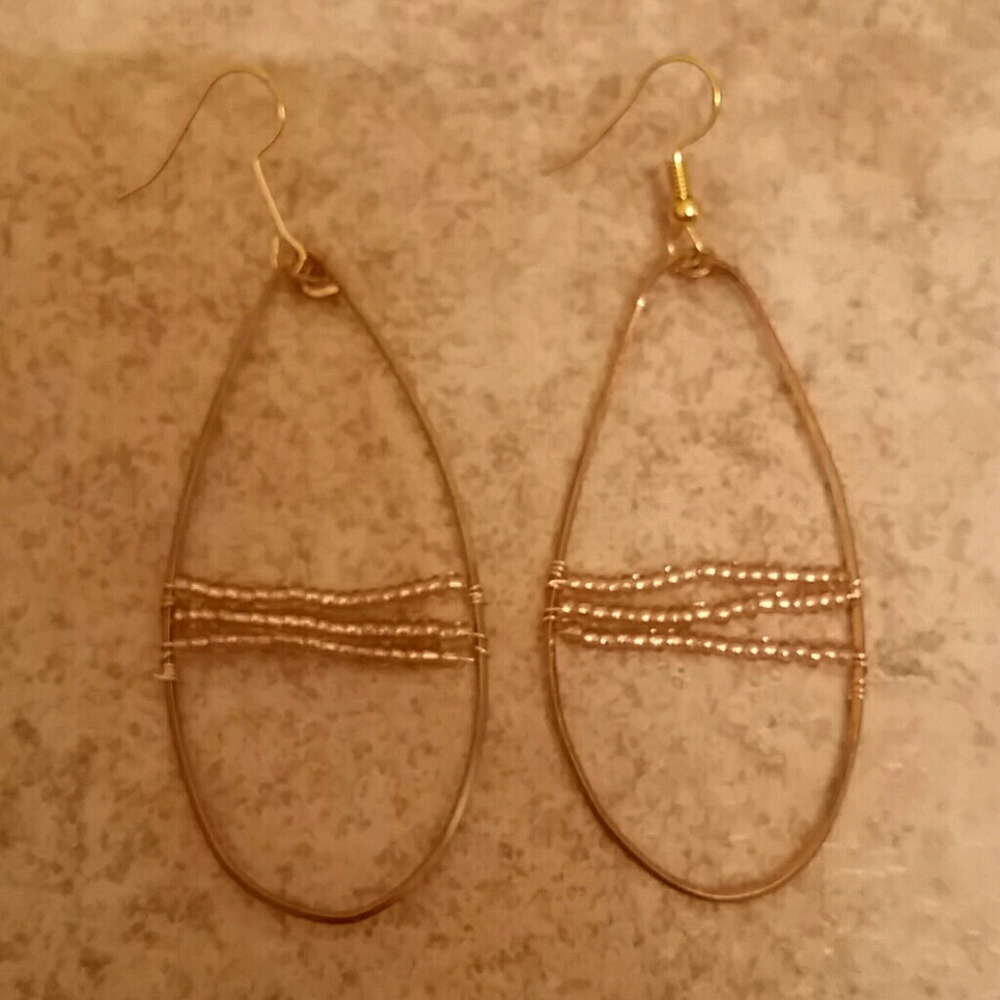 Hoop earings